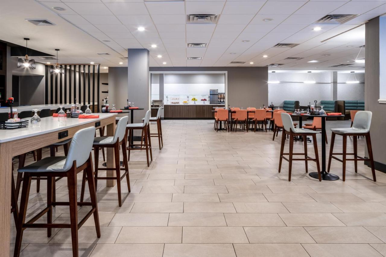 Holiday Inn Poughkeepsie By Ihg Eksteriør bilde